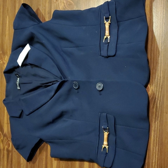 Blazer - Picture 1 of 4